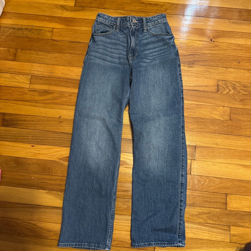 hollister ultra high rise dad jean - Picture 1 of 2